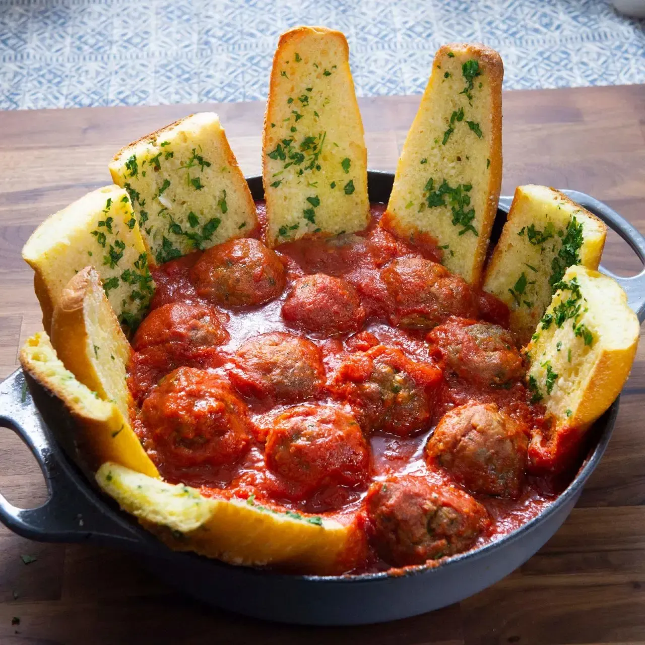 Cooking Methods for Your Italian Meatball Recipe