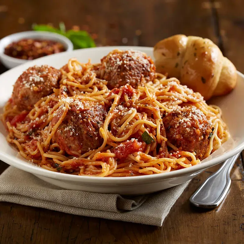 Crafting the Hearty Sauce for Your bj's Spaghetti and Meatballs Recipe