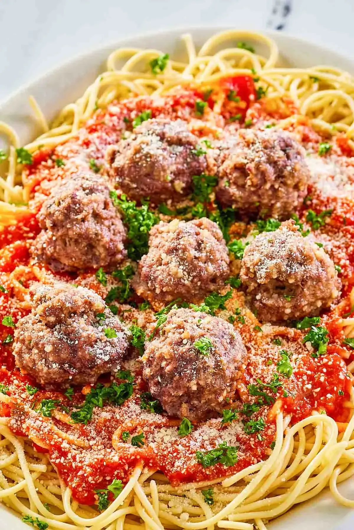 Crafting the Perfect Meatballs for Your Olive Garden Spaghetti