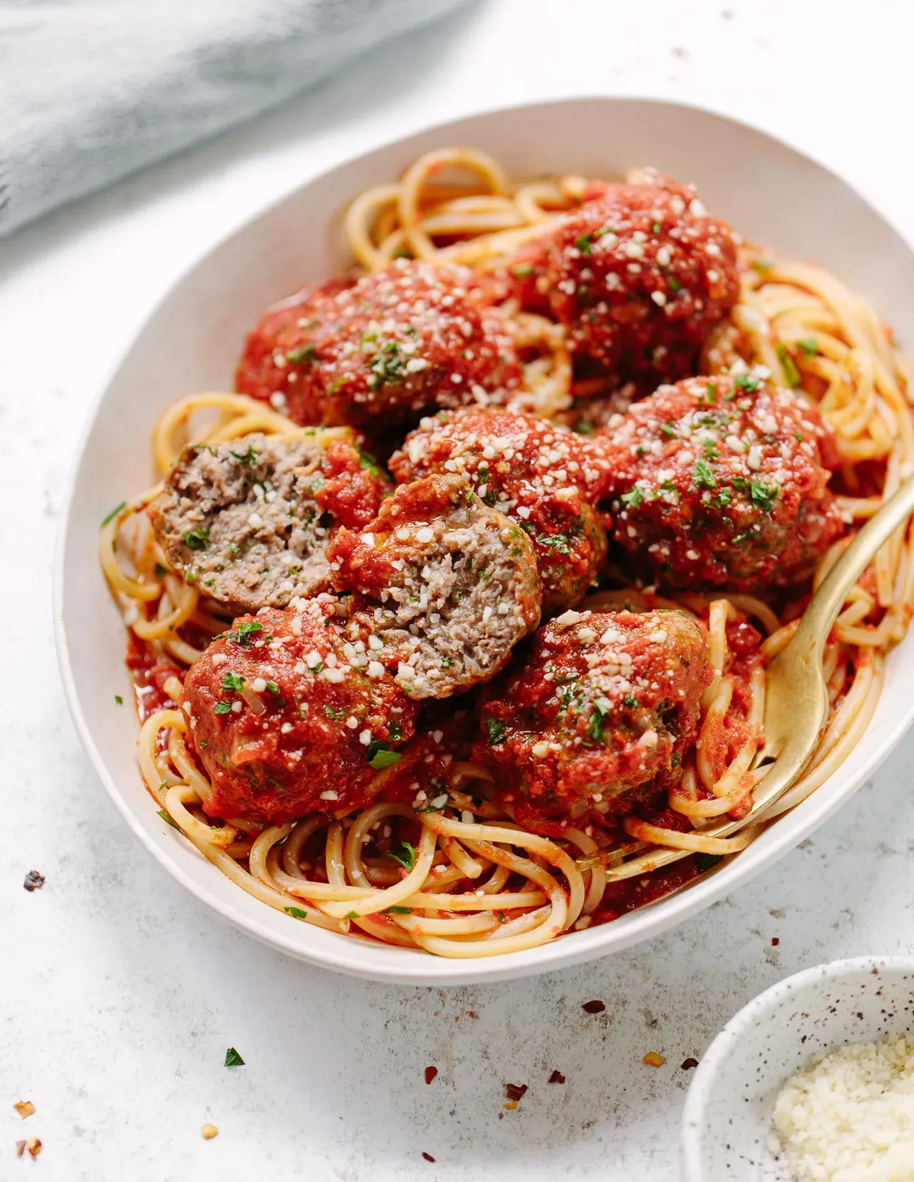 Crafting the Perfect Mix for Tender Old School Italian Meatballs