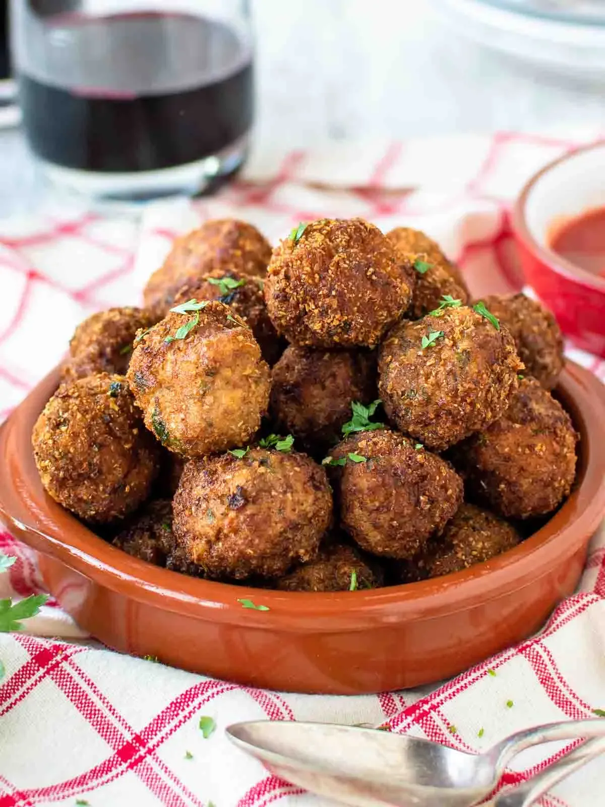 Essential Ingredients for Your Italian Meatball Recipe Fried