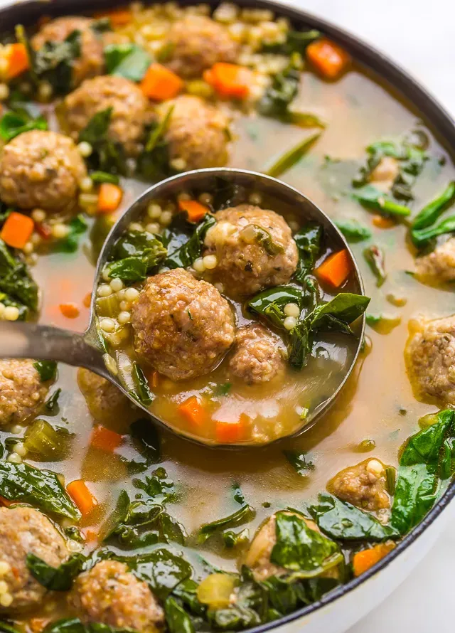 Simple & Authentic recipe for italian wedding soup meatballs