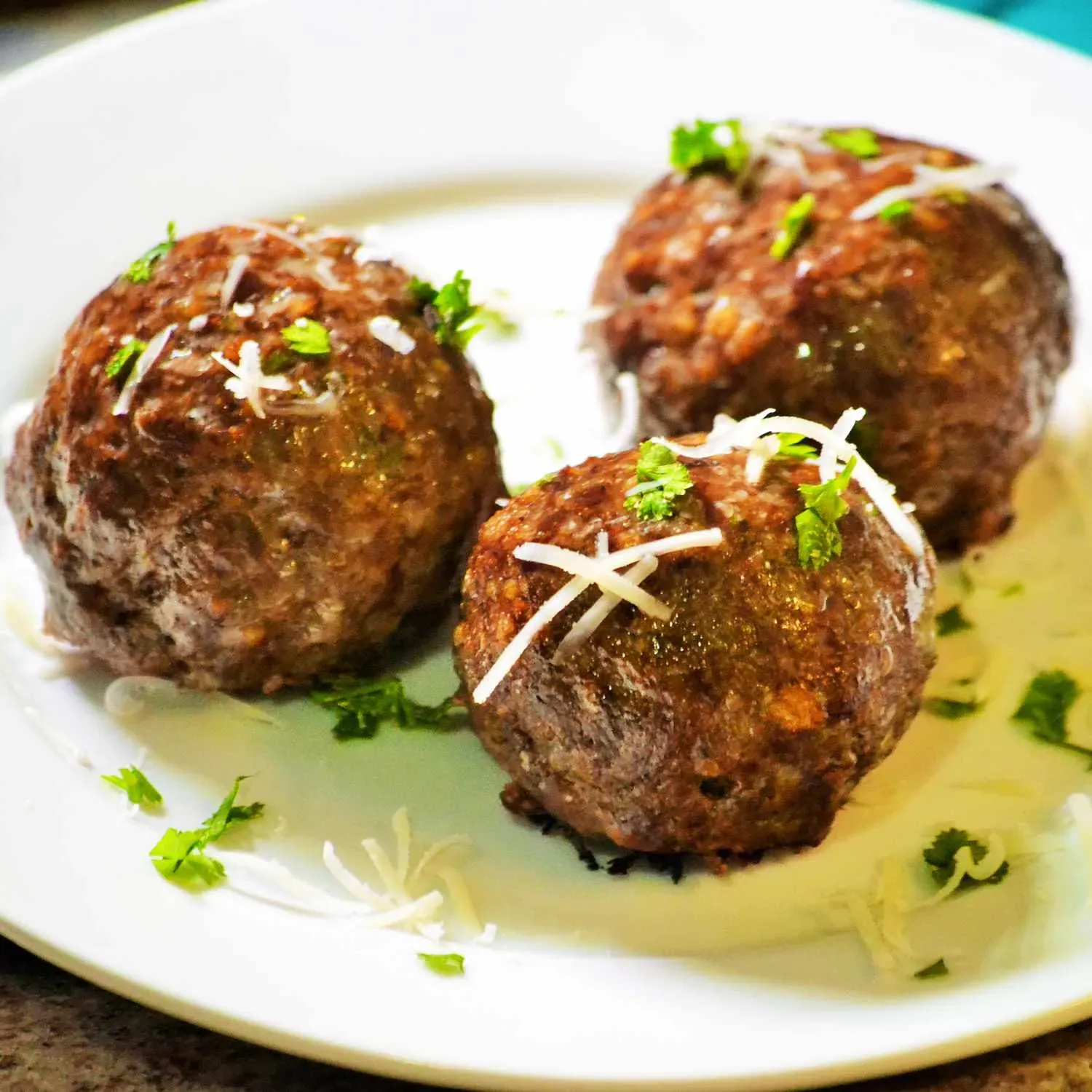 Serving Up and Storing Your Italian Meatball Recipe Creations